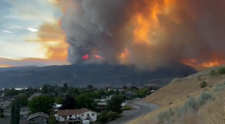 Noroeste de Canadá es declarado en estado de emergencia
