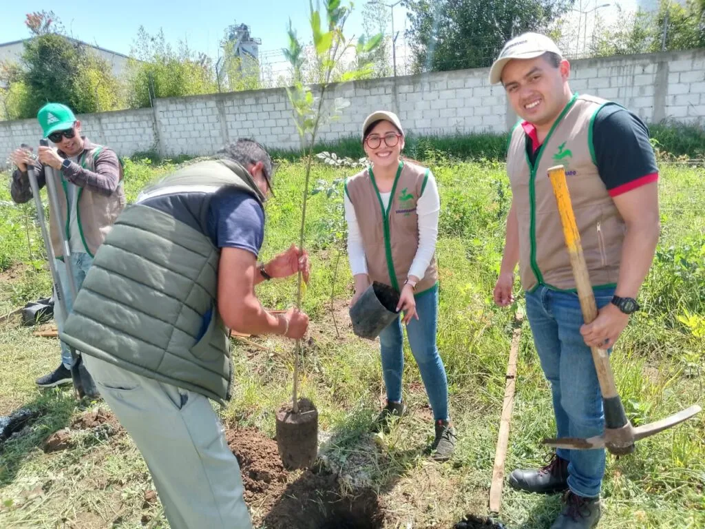 Comunidades lideran conservación ambiental con apoyo de AJEMEX