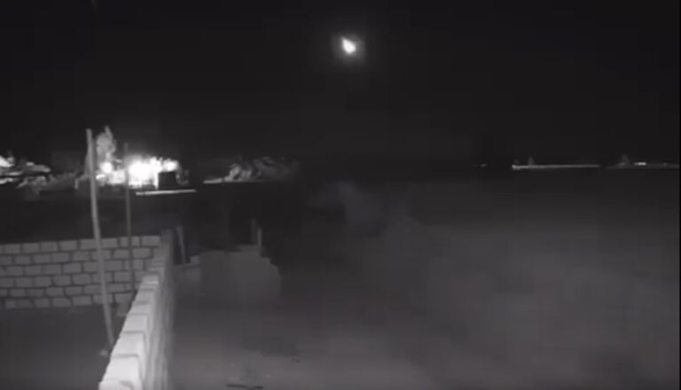 Graban un meteorito que iluminó el cielo de Colombia