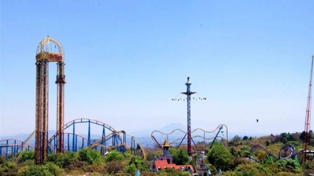 Six Flags promete no derribar un solo árbol para construir un nuevo “Roller Coaster”
