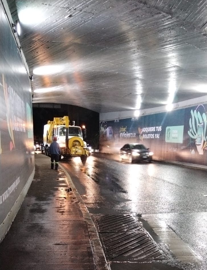 SACMEX gestiona anegaciones como parte del Operativo Lluvias 2024