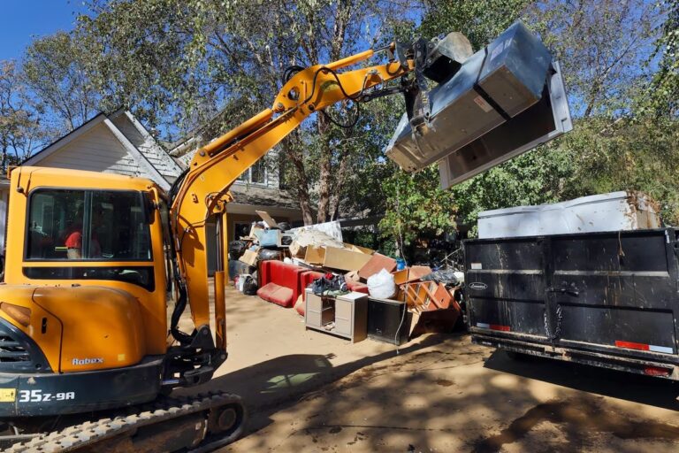 Los bulos y amenazas sobre el ciclón ‘Helene’ fuerzan a reorganizar las operaciones de ayuda en Carolina del Norte