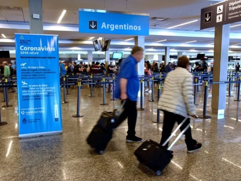 Reducción del 30% en el uso de plásticos en Aeropuertos Argentina