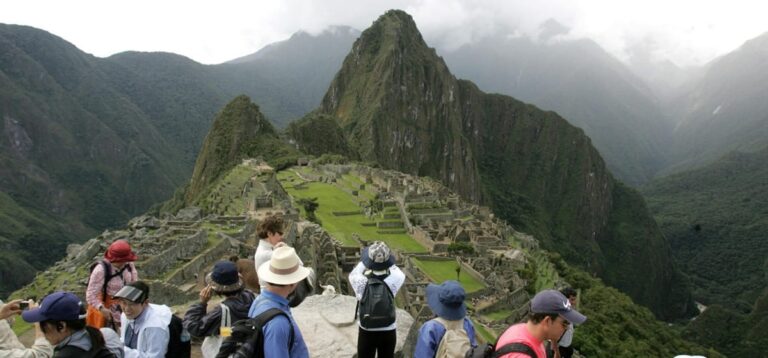 Nueva carretera ecológica en Machu Picchu para preservar el entorno natural