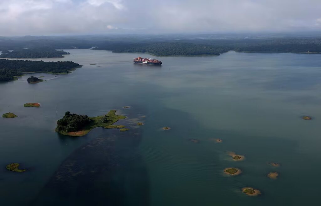 Panamá evalúa explorar gas y petróleo en el Caribe