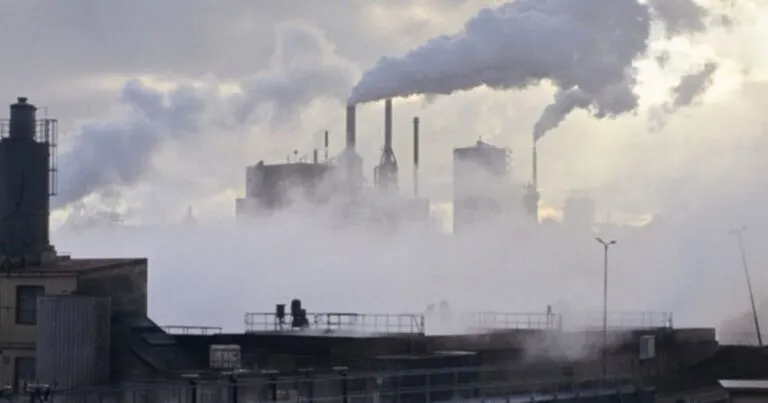 El 10% más rico de la población causa dos tercios del calentamiento global, según estudio