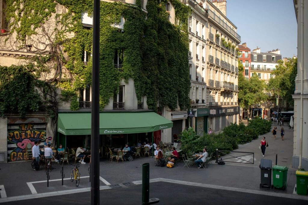 París hace planes para temperaturas récord