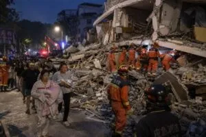 Terremoto en China revive alerta por riesgos urbanos y sísmicos