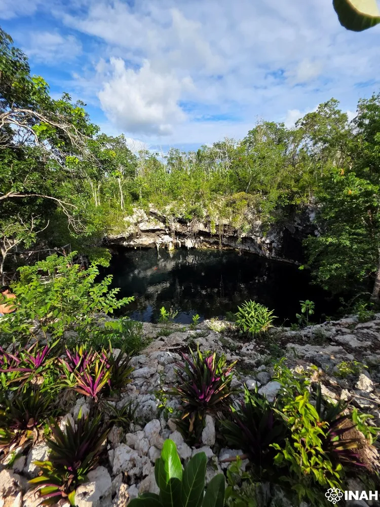 Cenote resguarda restos de una posible mujer antigua
