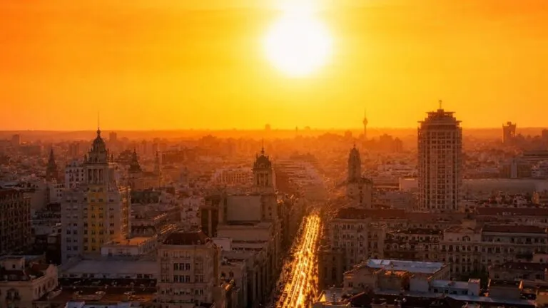 Efecto ‘isla de calor’ amenaza ya a las grandes urbes españolas… y a tu salud
