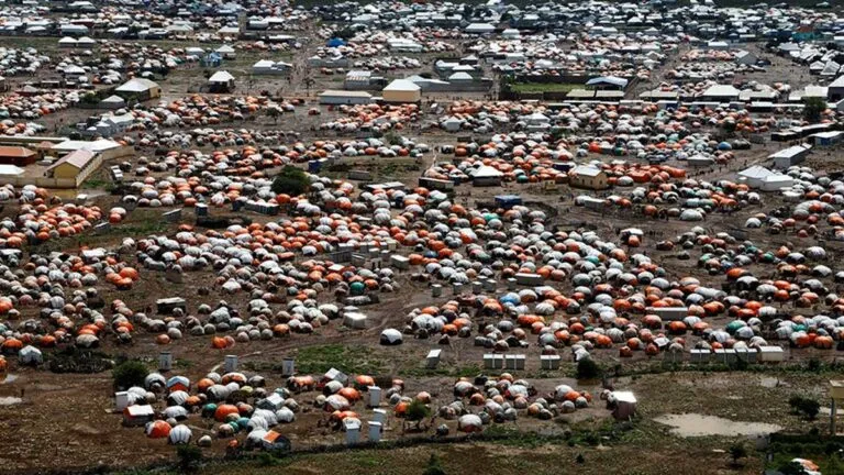 Más de 250 millones de desplazados por desastres ambientales desde 2015