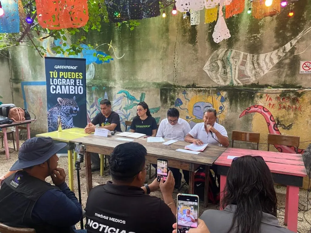 Comunidades mayas y Greenpeace exigen acciones ante la contaminación del agua en Yucatán